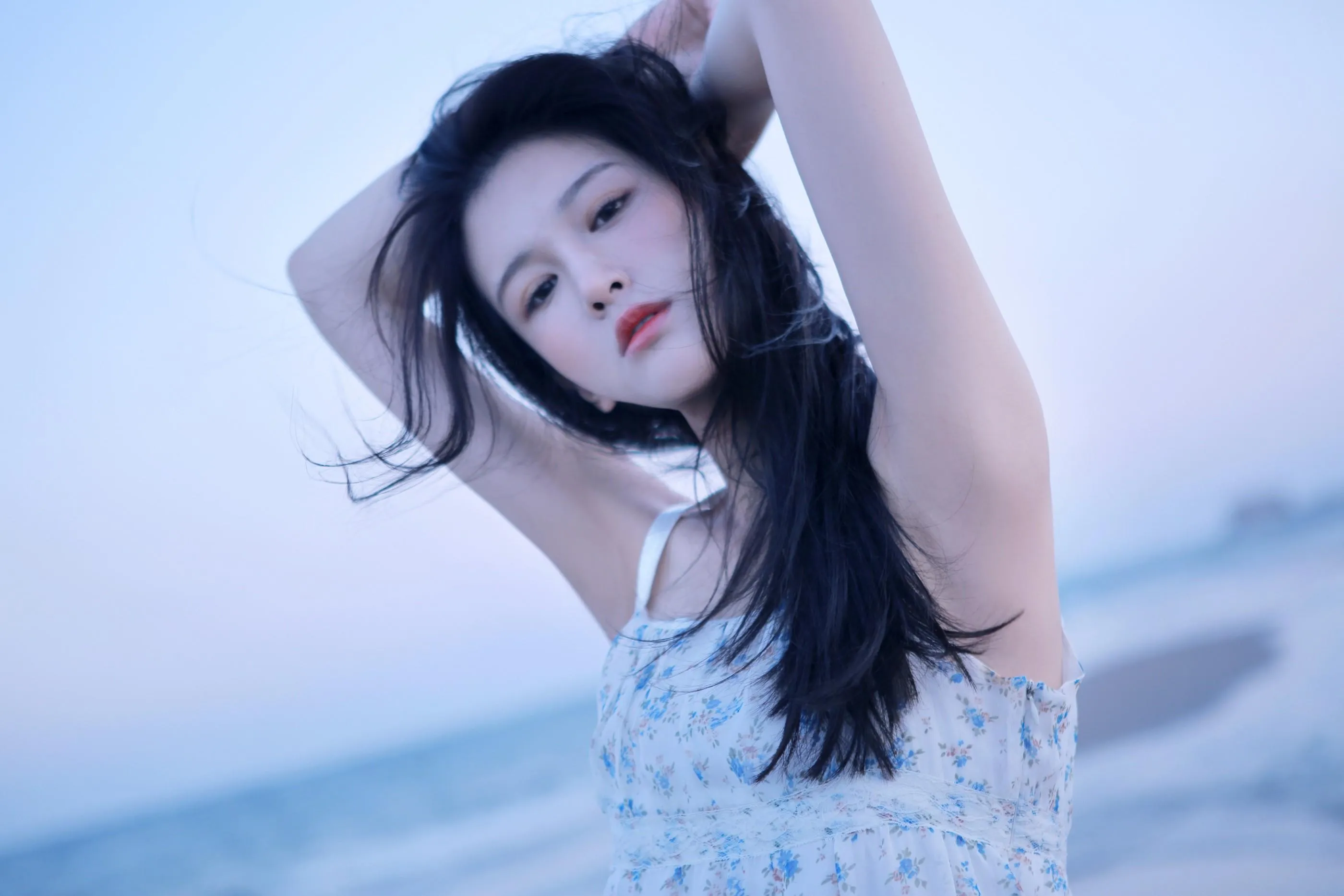[艺图语] 2022.05.15 很靠近海 尚雨茜Momooly [26P]插图2